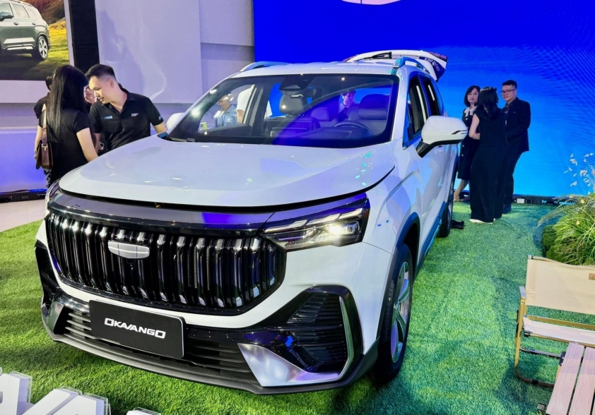 Geely Okavango (12)