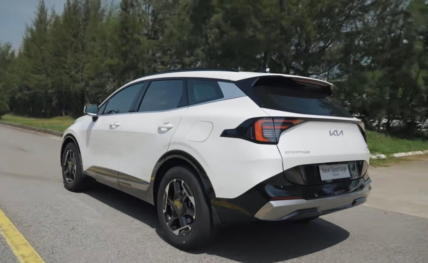 Kia Sportage Hybrid (9)