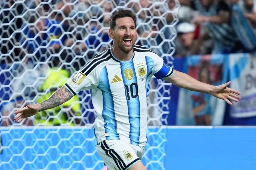 Messi đón sinh nhật tuổi 39 đầy cảm xúc cùng tuyển Argentina 856823