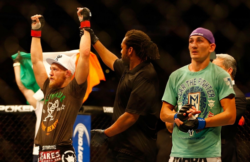 ĐKVĐ hạng nặng UFC dự đoán bất ngờ trận Conor McGregor-Max Holloway 864193