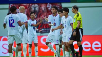 Thái Lan thắng Singapore 3-1, lỡ hẹn phá kỷ lục Việt Nam