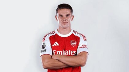 Bom tấn chuyển nhượng: Sao Arsenal tình nguyện về Barca